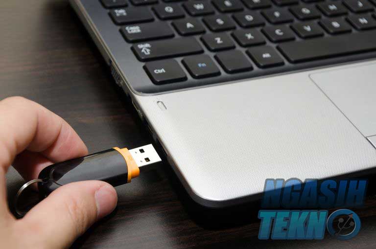 cara mengecek performa flashdisk